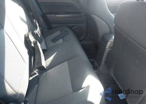 2009 Jeep Compass Sport from USA, damaged, VIN 1J4FT47A39D225911